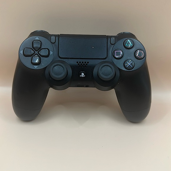 Sony DualShock 4 Wireless Controller for PlayStation 4 - Picture 1 of 2